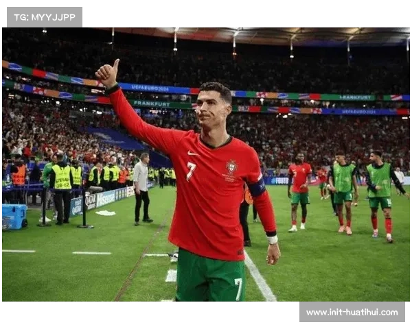 C罗社媒发文：球队正走在正确道路，清楚2026年目标